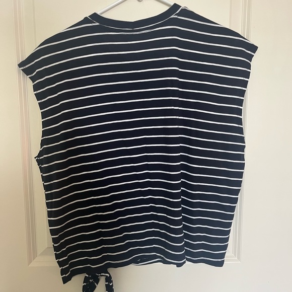 🚨 BNWT Banana Republic Sleeveless oversized T-Shirt. Women’s Large - Picture 4 of 6